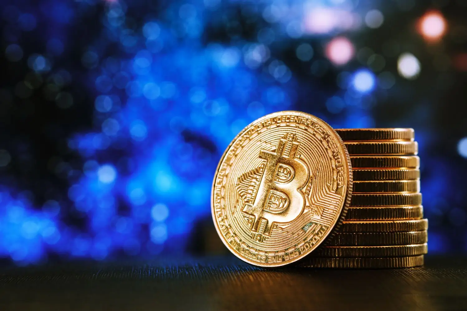 Bitcoin giữ vững mốc 71.000 USD giữa căng thẳng Trung Đông và tín hiệu ngoại giao Mỹ - Iran